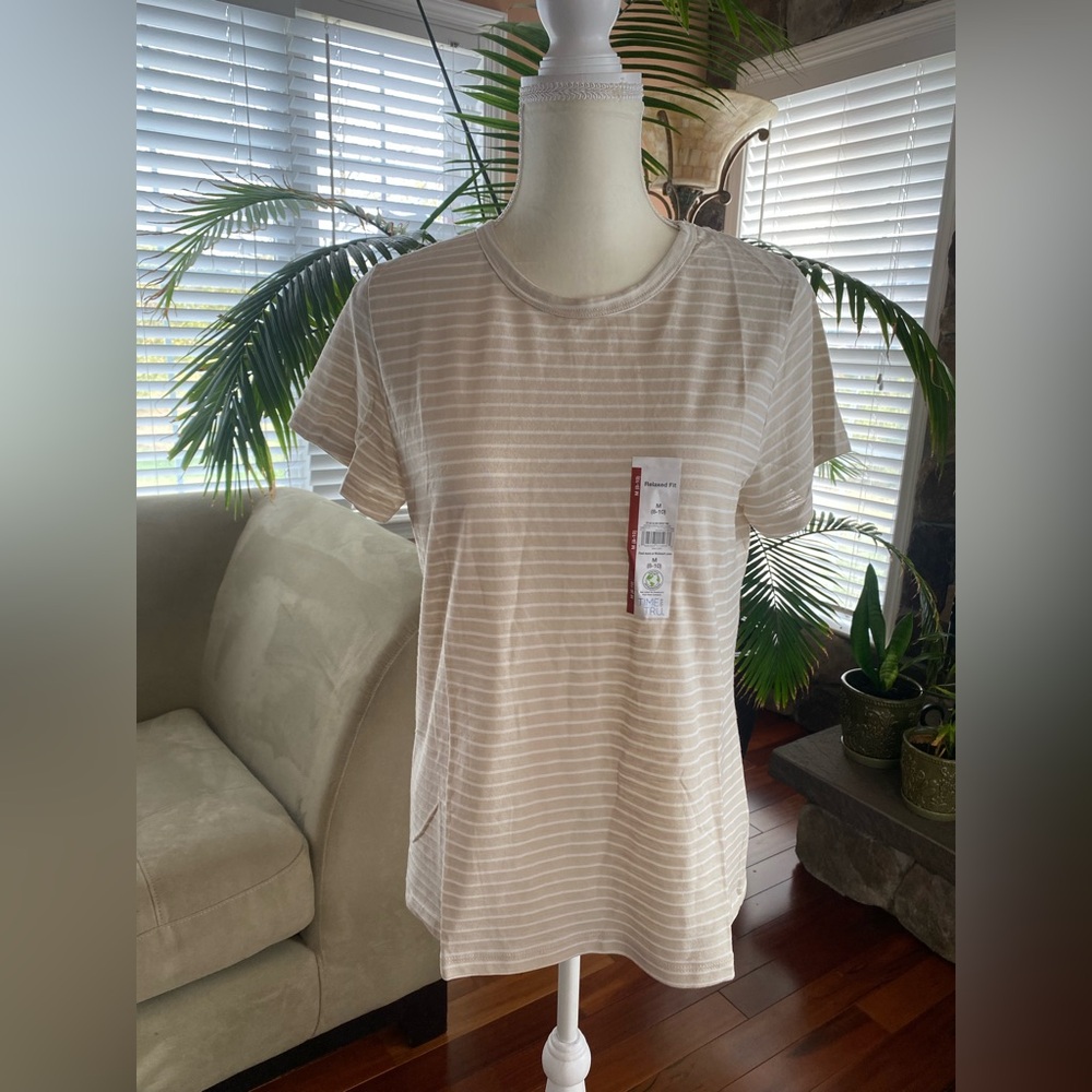 NWT Time and Tru T-shirt